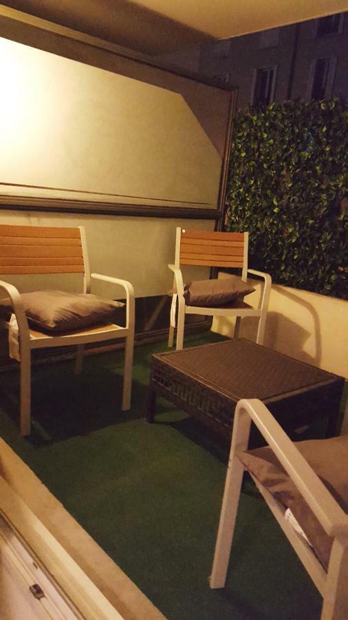 Appartement Spacieux Avec Terrasse Pres De Paris Et Du Stade De France Saint-Denis  Kültér fotó