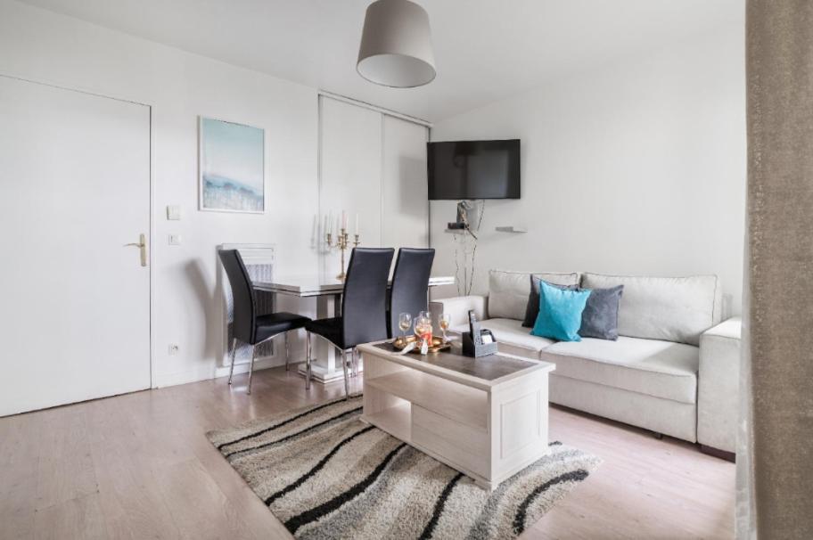 Appartement Spacieux Avec Terrasse Pres De Paris Et Du Stade De France Saint-Denis  Kültér fotó